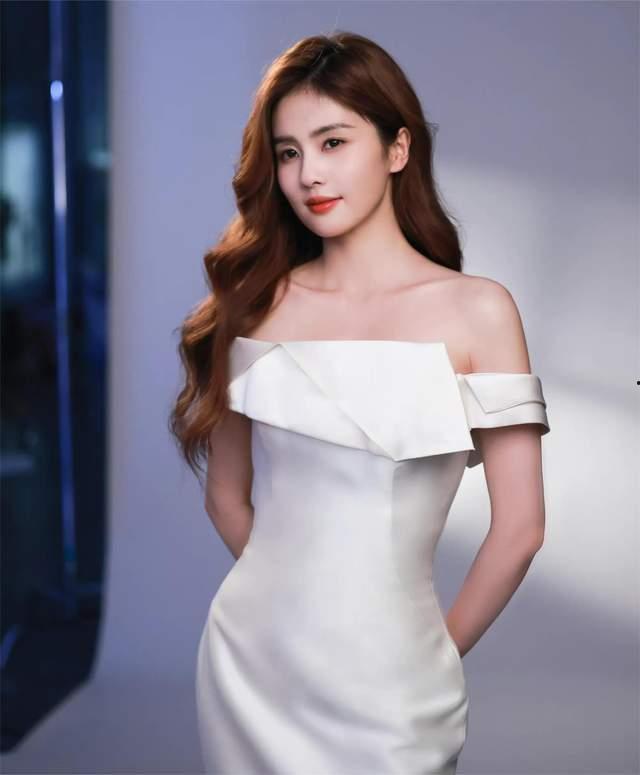 白鹿最新爆料,揭秘娱乐圈背后的惊人真相  第3张